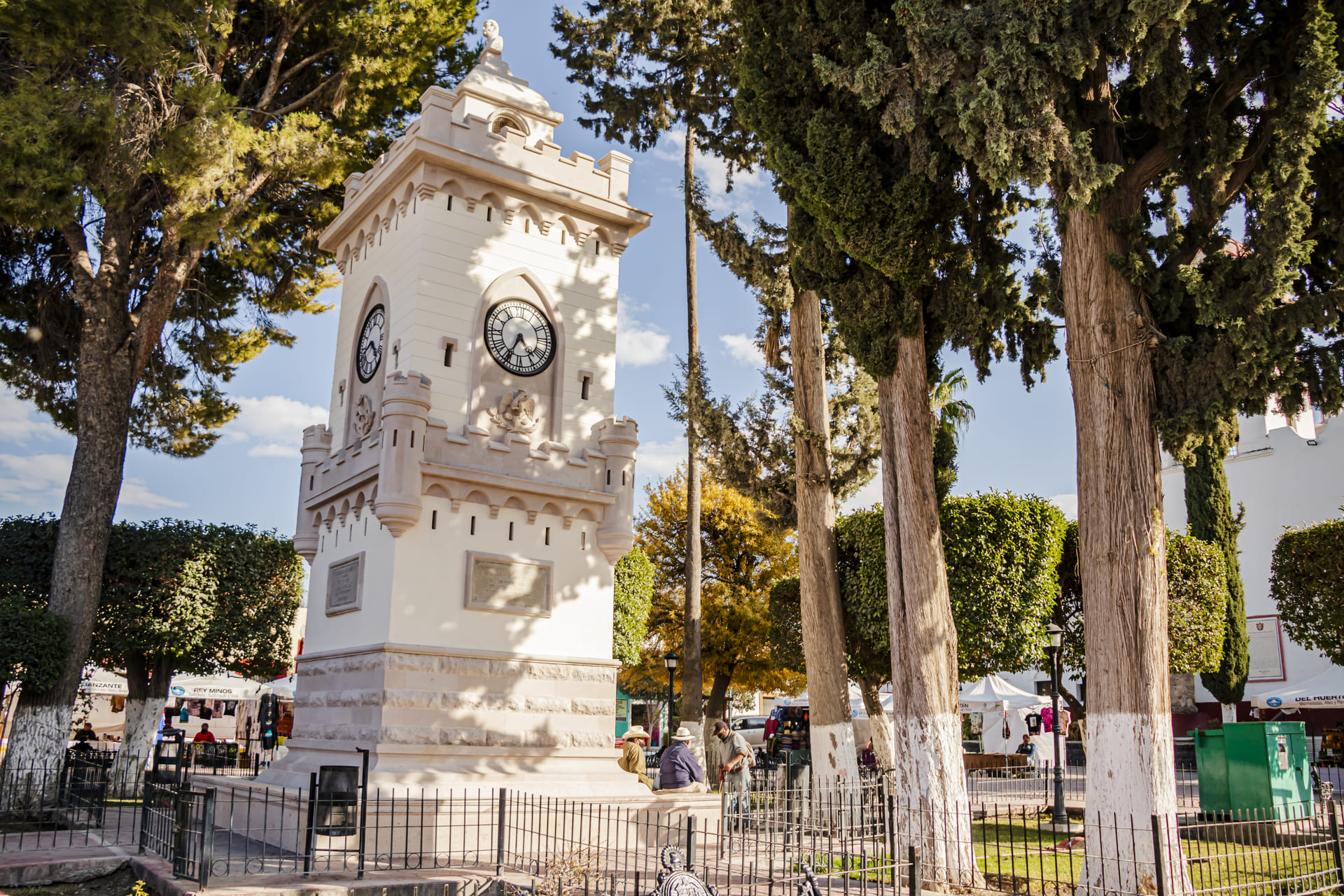 Plaza del Reloj